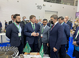 Valery Falkov, Minister of Science and Higher Education of the Russian Federation, toured the pavilions of the XXIII All-Russian Agricultural Exhibition “Golden Autumn” 